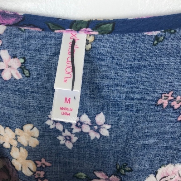 XHILARATION Blue Floral V- Neck Dress Size M - Picture 4 of 8